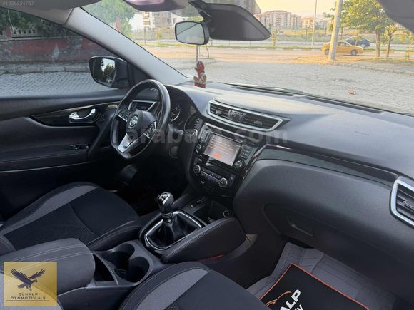 HATASIZ BOYASIZ CAM GİBİ SUV