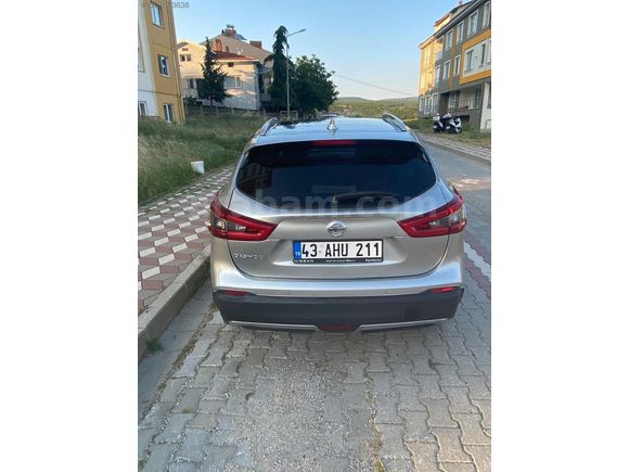 Değişensiz 2018 74 bin km CAM TAVAN Gaskai 1.5 sky pack
