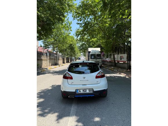 Sahibinden Renault Megane 1.5 dCi Privilege 2011 Model