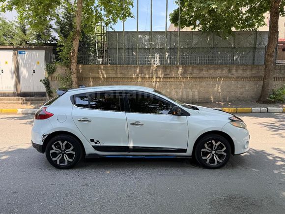 Sahibinden Renault Megane 1.5 dCi Privilege 2011 Model