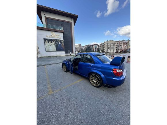 Sahibinden Subaru Impreza 4x4 2005 Model 