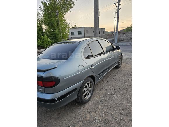 Sahibinden Renault Megane 1.6 RTE 1998 Model
