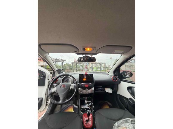 Sahibinden Citroen C1 1.0 SX Sensodrive 2012 Model 