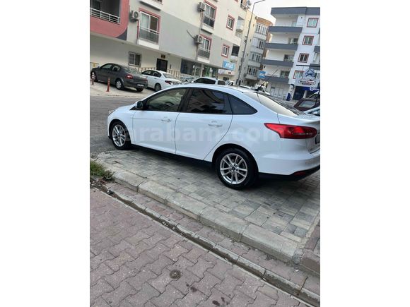 Sahibinden Ford Focus 1.5 TDCi Trend X 2015 Model 