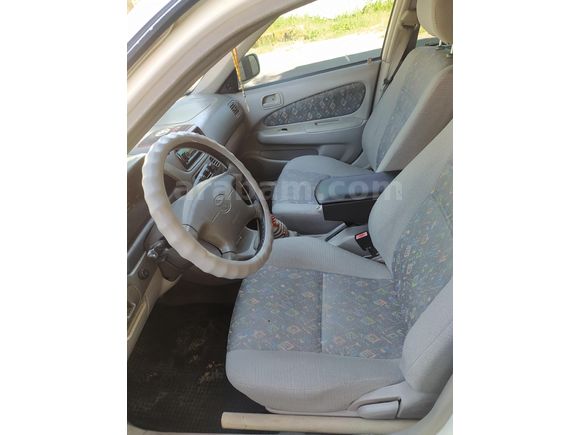 Sahibinden Toyota Corolla 1.6 Terra 2000 Model