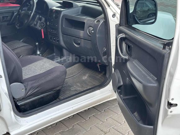 2003 Model Berlingo Otomobil Ruhsat 1.9 Klimalı