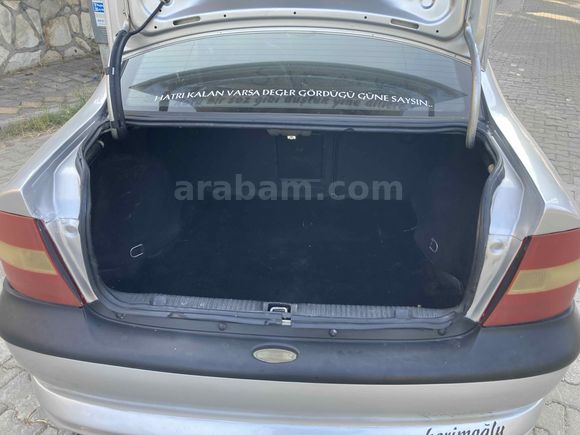 Galeriden Opel Vectra 2.0 GLS 1996 Model Muğla