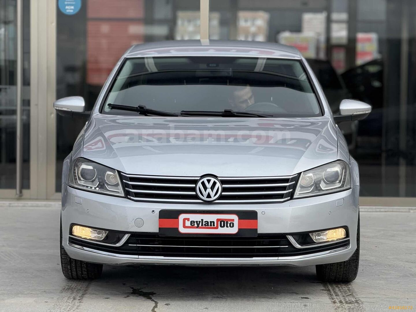 =ESCET CEYLAN OTO PLAZA=*BOYASIZ*HAFIZALI DERİ KOLTUK* PASSAT 3