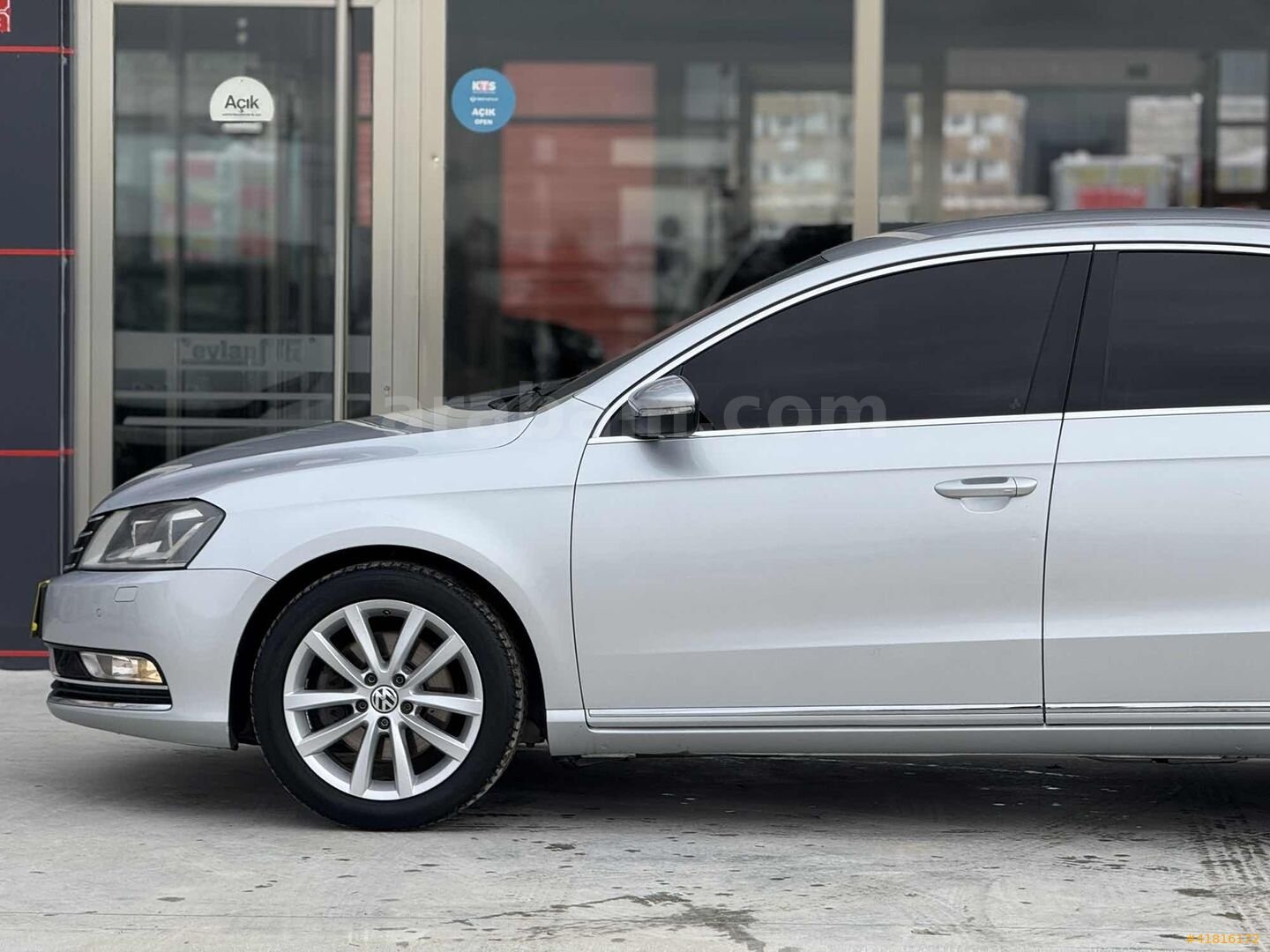 =ESCET CEYLAN OTO PLAZA=*BOYASIZ*HAFIZALI DERİ KOLTUK* PASSAT 7