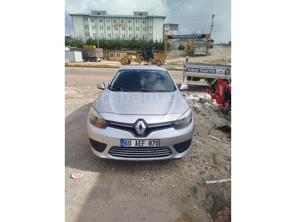 Renault Fluence 1.5 dCi Joy 2013 Model  215.000 km