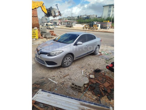 Renault Fluence 1.5 dCi Joy 2013 Model  215.000 km
