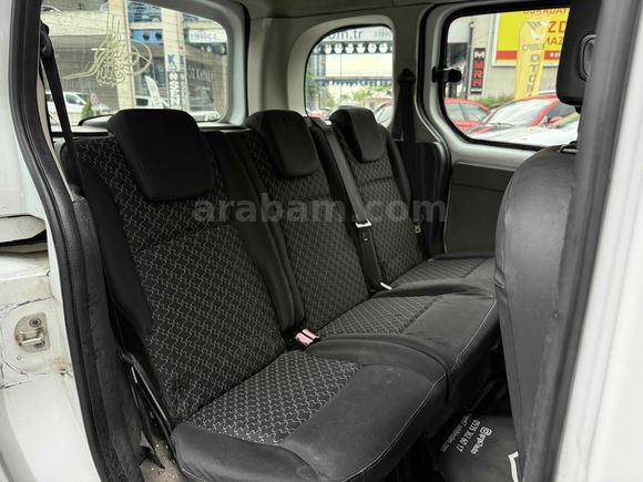 GARAGE 67 AUTO'DAN 2009 MODEL KANGOO KLİMALI ÇİFT SÜRGÜLÜ