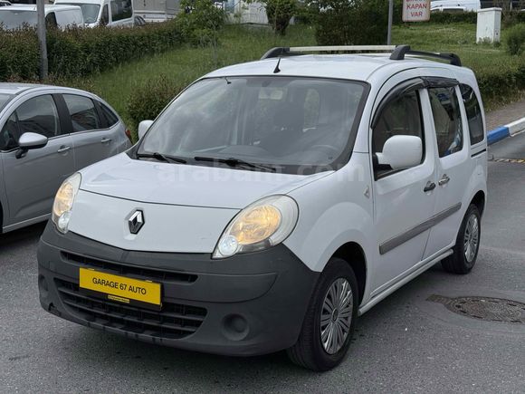 GARAGE 67 AUTO'DAN 2009 MODEL KANGOO KLİMALI ÇİFT SÜRGÜLÜ