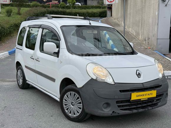 GARAGE 67 AUTO'DAN 2009 MODEL KANGOO KLİMALI ÇİFT SÜRGÜLÜ