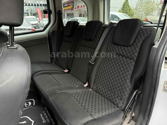 GARAGE 67 AUTO'DAN 2009 MODEL KANGOO KLİMALI ÇİFT SÜRGÜLÜ