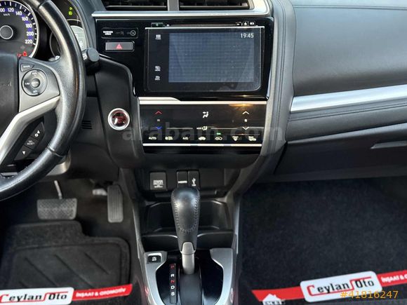 =ESCET CEYLAN OTO PLAZA=İLK ELDEN SERVİS BAKIMLI HONDA JAZZ