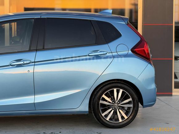 =ESCET CEYLAN OTO PLAZA=İLK ELDEN SERVİS BAKIMLI HONDA JAZZ