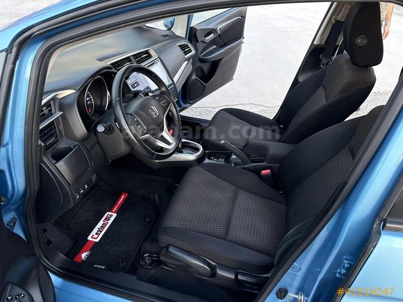 =ESCET CEYLAN OTO PLAZA=İLK ELDEN SERVİS BAKIMLI HONDA JAZZ