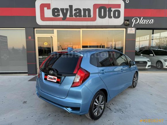 =ESCET CEYLAN OTO PLAZA=İLK ELDEN SERVİS BAKIMLI HONDA JAZZ