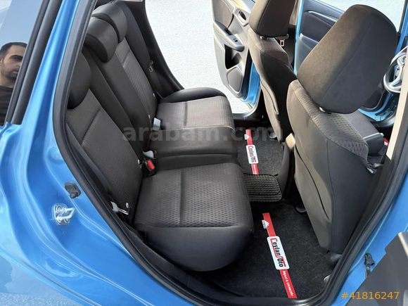 =ESCET CEYLAN OTO PLAZA=İLK ELDEN SERVİS BAKIMLI HONDA JAZZ