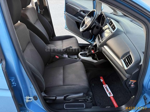 =ESCET CEYLAN OTO PLAZA=İLK ELDEN SERVİS BAKIMLI HONDA JAZZ