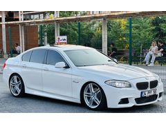 BMW 5 SERİSİ 520D M SPORT OTOMATİK COK TEMİZ IKI PARCA BOYALI