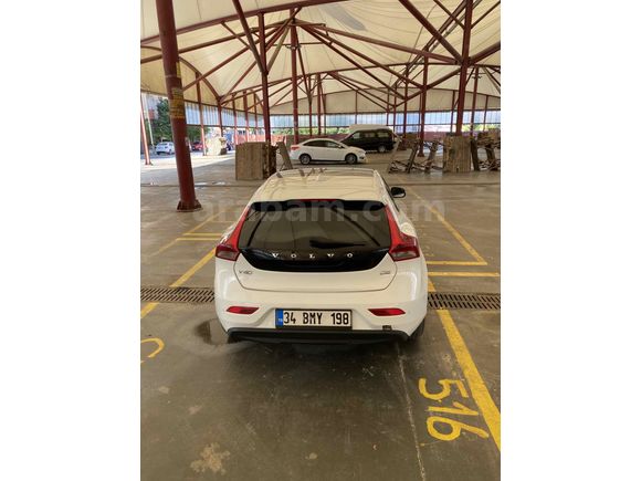 Sahibinden Volvo V40 1.6 D Premium 2013 Model 