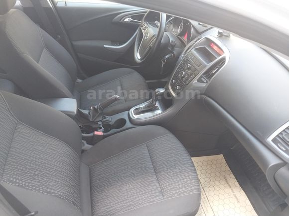 Sahibinden Opel Astra 1.6 Edition 2012 Model