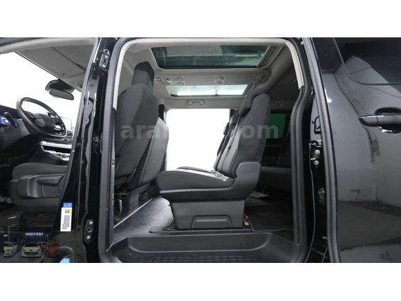 2025 HATASIZ 15.000KM OTOMOBİL RUHSATLI İLK ELDEN