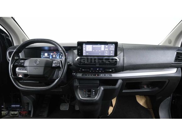 2025 HATASIZ 15.000KM OTOMOBİL RUHSATLI İLK ELDEN