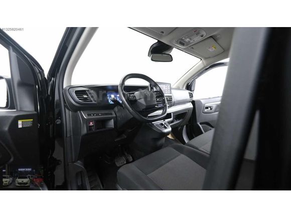 2025 HATASIZ 15.000KM OTOMOBİL RUHSATLI İLK ELDEN
