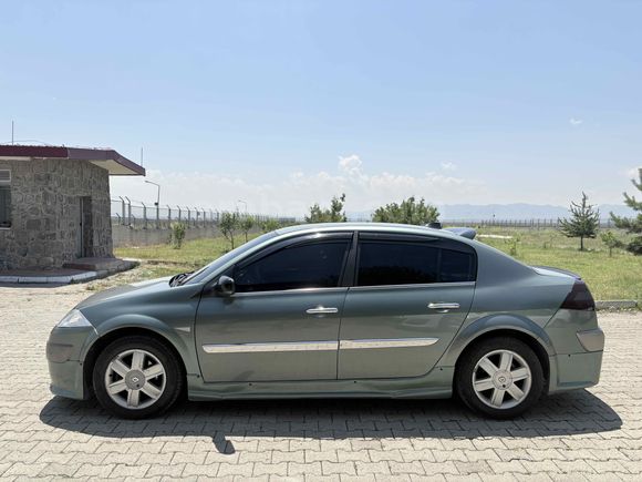 Sahibinden Renault Megane 1.6 Dynamique 2004 Model 