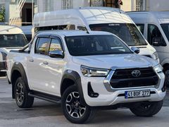 ENGİN OTODAN HATASIZ 100 BİNDE 2020 TOYOTA Hİ-LUX OTOMATİK 4x4