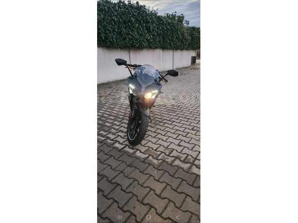 Bajaj Pulsar 200 RS