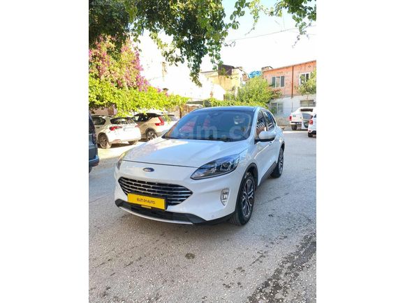 FORD KUGA TİTANYUM DİZEL OTOMATİK