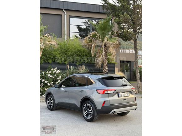 2022 FORD KUGA 1.5 ECOBLUE TİTANİUM *CAM TAVAN*HATASIZ'73.000'KM