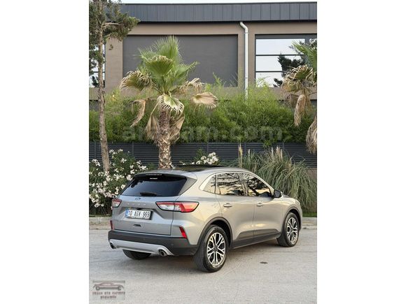 2022 FORD KUGA 1.5 ECOBLUE TİTANİUM *CAM TAVAN*HATASIZ'73.000'KM