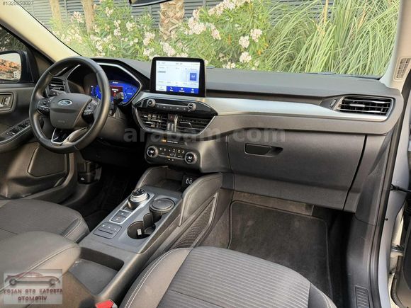 2022 FORD KUGA 1.5 ECOBLUE TİTANİUM *CAM TAVAN*HATASIZ'73.000'KM