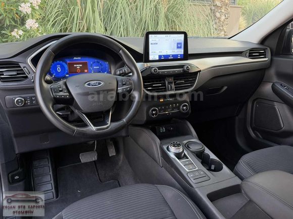 2022 FORD KUGA 1.5 ECOBLUE TİTANİUM *CAM TAVAN*HATASIZ'73.000'KM