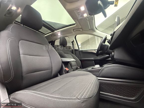 ORJİNAL HATASIZ BOYASIZ TRAMERSİZ FORD KUGA 1.5 ECOBLUE TİTANİUM