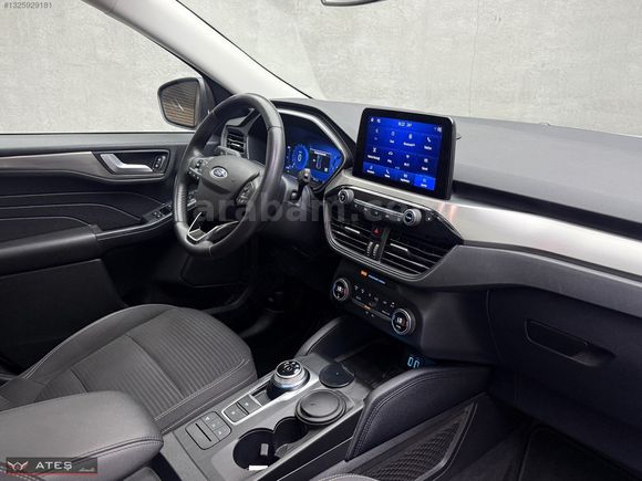 ORJİNAL HATASIZ BOYASIZ TRAMERSİZ FORD KUGA 1.5 ECOBLUE TİTANİUM
