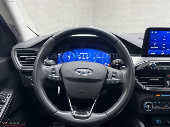ORJİNAL HATASIZ BOYASIZ TRAMERSİZ FORD KUGA 1.5 ECOBLUE TİTANİUM