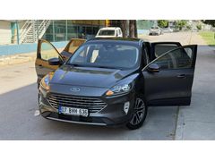 ÇELİK OTOMOTİVDEN NOKTA BOYASIZ HATASIZ KUGA CAM TVN TAKASA AÇIK