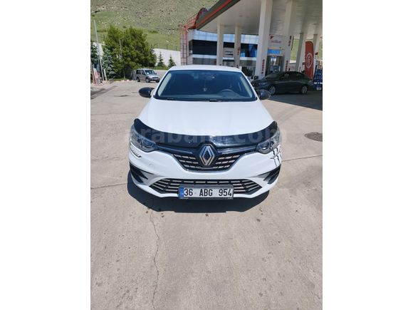 Sahibinden Renault Megane 1.3 TCe Joy 2021 Model