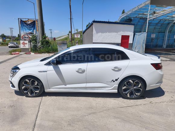 Sahibinden Renault Megane 1.3 TCe Joy 2021 Model