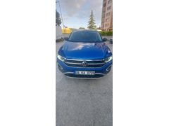 Sahibinden Volkswagen T-Roc 1.5 TSI Style 2025 Model  10.100 km Mavi (metalik)