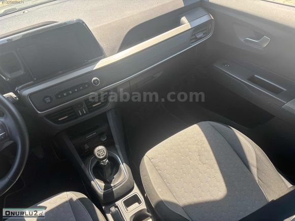 HYUNDAI ONURLU'DAN DEĞİŞENSİZ DÜŞÜK KM COURİER TITANIUM