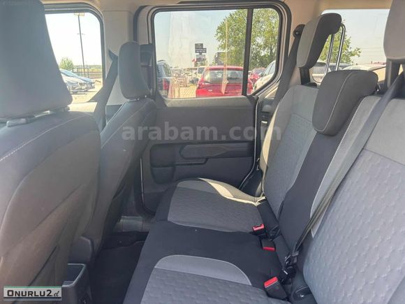 HYUNDAI ONURLU'DAN DEĞİŞENSİZ DÜŞÜK KM COURİER TITANIUM