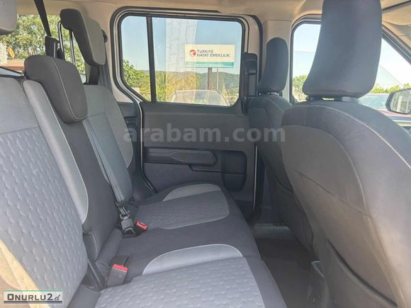 HYUNDAI ONURLU'DAN DEĞİŞENSİZ DÜŞÜK KM COURİER TITANIUM