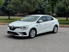 BOYASIZ 2022 RENAULT MEGANE 1.3 TCE 140 JOY OTOMATİK 78000 KM